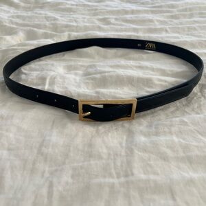 NWOT Zara leather belt with gold rectangle buckle